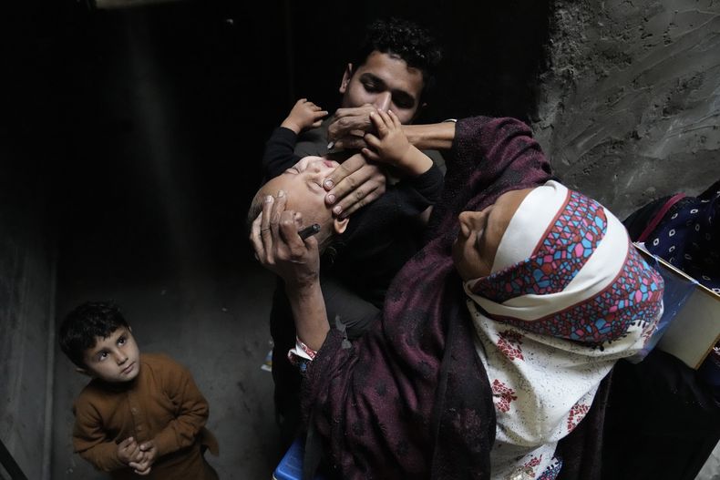 ASI-GEN PAKISTÁN-POLIO