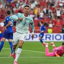 Cristiano Ronaldo, de Portugal, festeja tras convertir un penal ante Croacia, el jueves 2 de julio de 2026, en un duelo de dieciseisavos de final de la Copa del Mundo en Toronto (AP Foto/Stephanie Scarbrough)