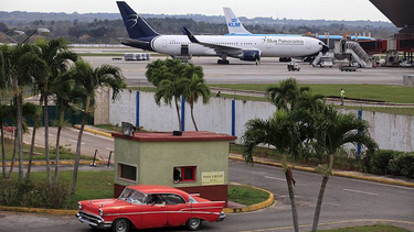 cubana de aviacion insostenible tras accidente y cancelaciones de arriendos