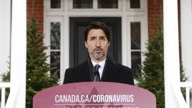 Canadá descarta represalia por bloqueo de cubrebocas de EEUU