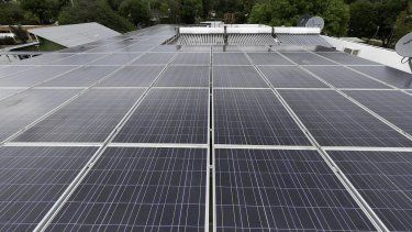 Fracasa la primera meta de energía renovable en la Isla