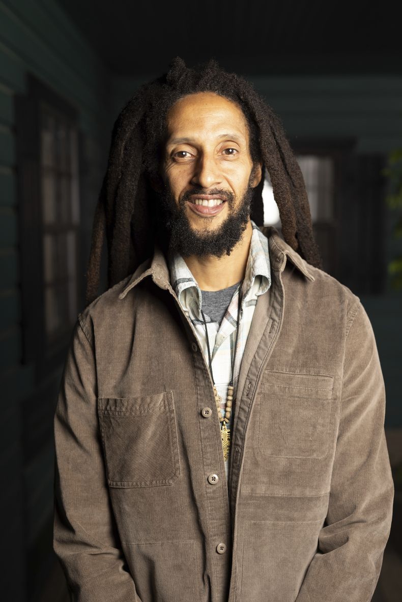 Julian Marley posa para un retrato el domingo 22 de septiembre de 2024 en Nueva York. (Foto Matt Licari/Invision/AP)