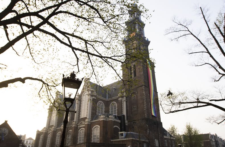 EUR-GEN HOLANDA-DISCRIMINACIÓN