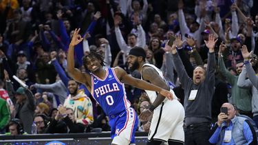Harden y Maxey llevan a 76ers a triunfo sobre Nets