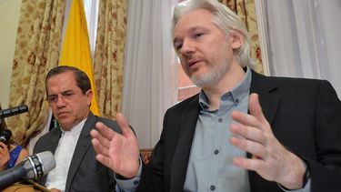 los dias de assange podrian estar contados en embajada ecuatoriana en londres
