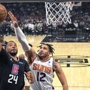 Powell regresa, Clippers ganan a Suns en 3a victoria seguida