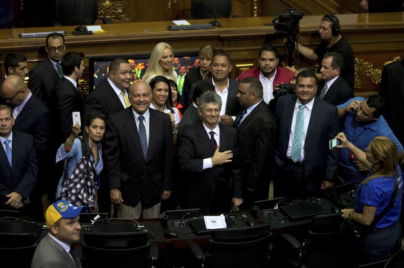 AMS-GEN_VENEZUELA-CONGRESO-3.jpg