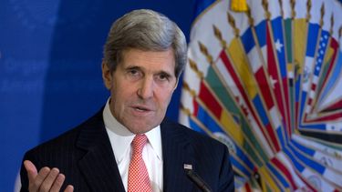 americateve | El secretario norteamericano de Estado John Kerry da un discurso ante la Organizaci&oacute;n de Estados Americanos en Washington el lunes 18 de noviembre de 2013. (Foto AP/Carolyn Kaster)