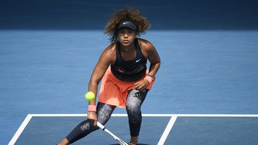 Osaka despacha a Hsieh y avanza a semifinales en Australia