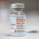 EEUU compra 105 millones de dosis de vacunas contra el COVID