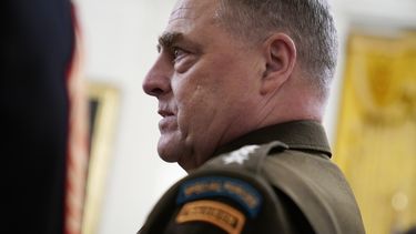 Líderes militares de EEUU están en cuarentena por COVID-19