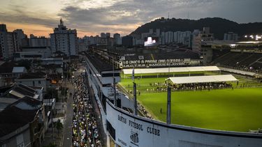 Brasil se alista para enterrar a Pelé en la meca del fútbol