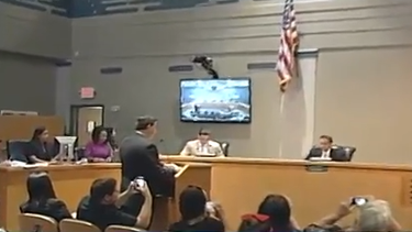 americateve | La comisión de la ciudad de Miami aprobó una resolución que declara persona no grata a los actuales dueños de Globovision, directamente vinculados con el régimen de maduro y con numerosas propiedades en el sur de la Florida.