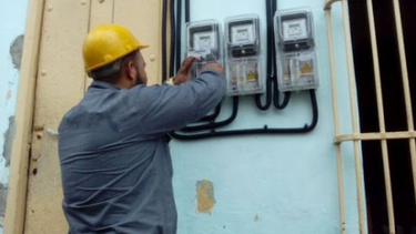la electricidad costara aproximadamente cinco veces mas tras la unificacion monetaria en cuba