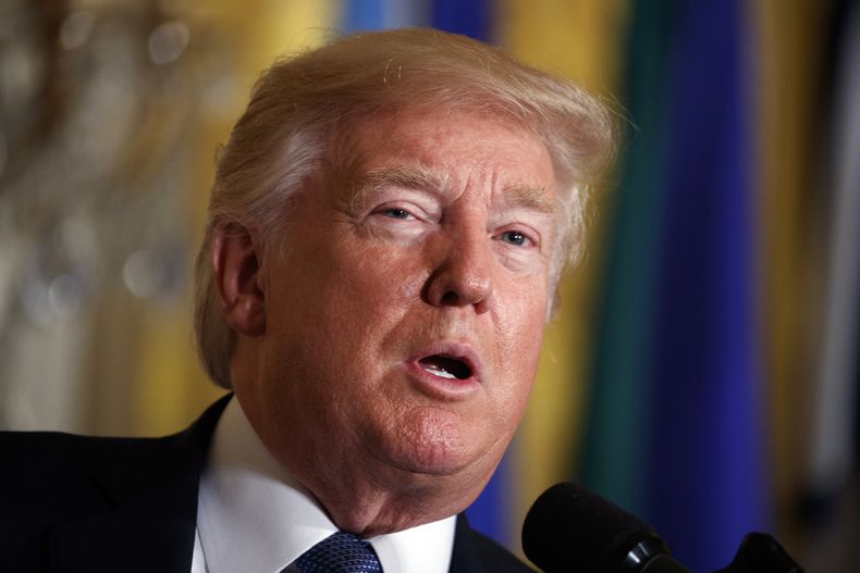 AMN-GEN_TRUMP-SEGURO_SALUD-0.jpg