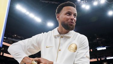 Curry ofrece apoyo de Warriors a Griner