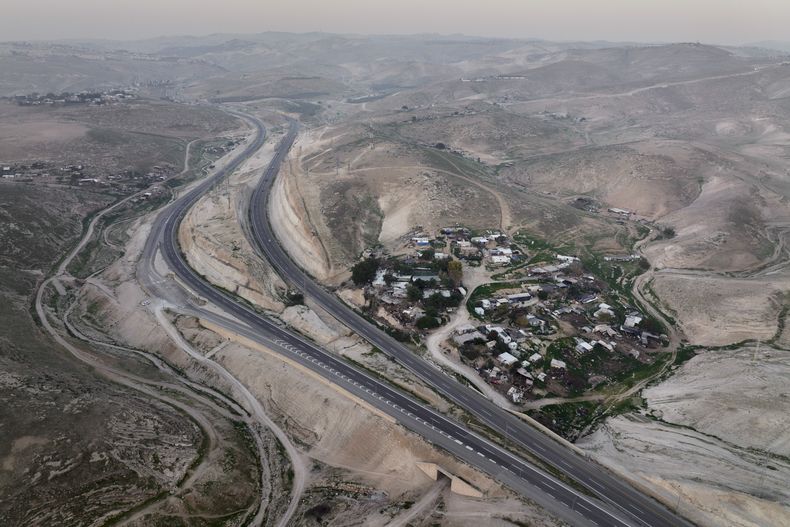 REP-GEN ISRAEL-PALESTINOS-ALDEA EN DISPUTA