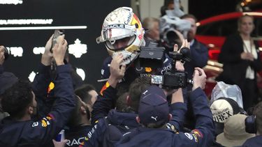 Verstappen gana su 2do campeonato con un triunfo en Japón