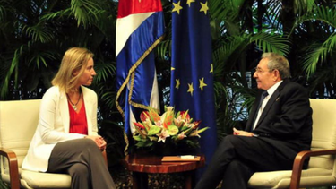 la union europea deroga posicion comun sobre cuba