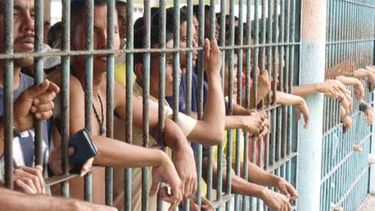 americateve | Luego de varios días de violencia, sin que el régimen de Maduro se pronuncie. Dirigentes de la organización opositora exigen se detenga la violación de derechos humanos.