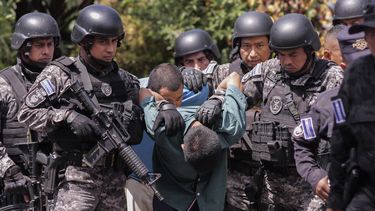 El Salvador: cierran municipio para capturar pandilleros