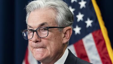 Powell: Fed seguirá aumentando tasas según la inflación