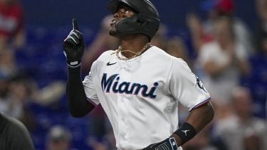 mlb: yuli gurriel es una inspiracion para jorge soler y los marlins de miami