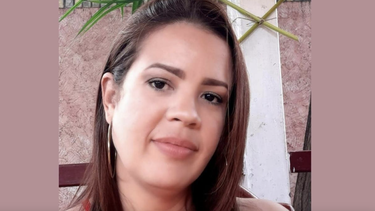 la policia libera con medida cautelar al hombre que agredio a la vocalista de la original de manzanillo