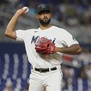 Alcántara domina de nuevo; Marlins blanquean a Gigantes