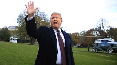 Trump entrega respuestas por escrito al fiscal Mueller