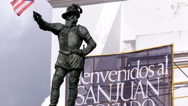derriban estatua de juan ponce de leon en el viejo san juan