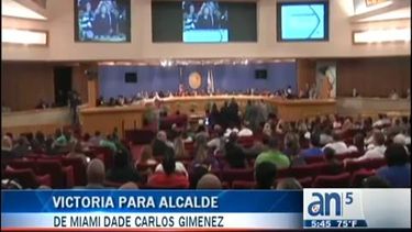 americateve | Tras apoyo de la Comisión de Miami-Dade, cerca de 26 mil empleados tendrán que continuar aportando un 5% para el seguro de salud.
