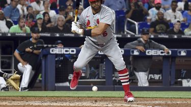 Cardenales superan 5-1 a Marlins: Pujols anota 2 veces