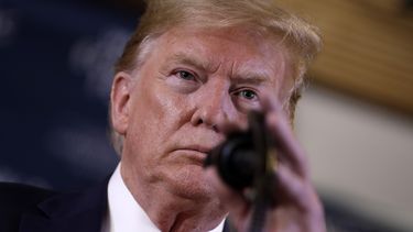 Trump minimizó advertencias en primeras etapas del COVID-19
