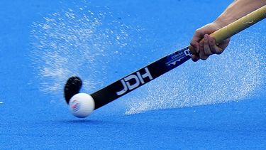 ARCHIVO - La foto muestra el bastón de un jugador de hockey sobre césped durante los Juegos Olímpicos, el domingo 4 de agosto de 2024, en Colombes, Francia (AP Foto/Aijaz Rahi, archivo)