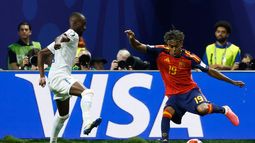 Willy Semedo de Cabo Verde marca al español Lamine Yamal durante el partido del Grupo H del Mundial, el lunes 15 de junio de 2026, en Atlanta. (AP Foto/Erik S. Lesser) Willy Semedo de Cabo Verde marca al español Lamine Yamal durante el partido del Grupo H del Mundial, el lunes 15 de junio de 2026, en Atlanta. (AP Foto/Erik S. Lesser)