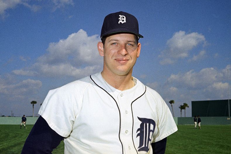 ARCHIVO - Mickey Lolich, lanzador de los Tigres de Detroit, posa para una foto en marzo de 1968. (AP Foto)