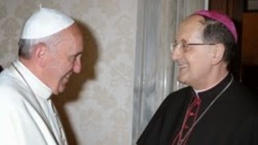 llega a cuba cercano colaborador del papa francisco