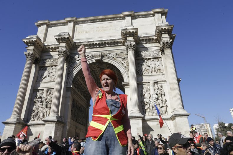 EUR-GEN_FRANCIA-PROTESTA-0.jpg