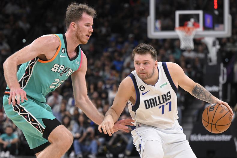 DEP-BAS MAVERICKS-SPURS