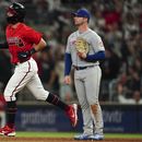 Bravos vencen 5-3 a Mets y comparten liderato en el Este