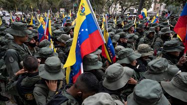 juan guaido responsabilizo a nicolas maduro por la muerte de los militares venezolanos a manos de las farc