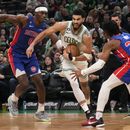 Tatum consigue 38 y Celtics aplastan a Pistons