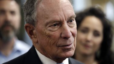 Bloomberg descarta buscar candidatura presidencial demócrata