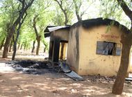 brutal asesinato de alumna genera toque de queda en nigeria