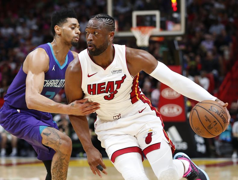 DEP-BAS_HORNETS-HEAT-0.jpg