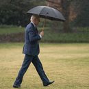 Biden acude a examen médico de rutina