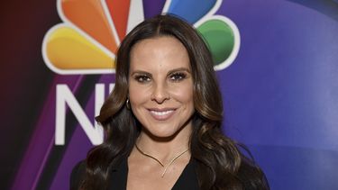 ARCHIVO - Kate del Castillo en la presentación de programación de NBC 2019/2020 en el hotel Four Seasons de Nueva York el 13 de mayo de 2019. Del Castillo celebra el 10mo aniversario de PETA Latino en agosto de 2023. (Foto Evan Agostini/Invision/AP, archivo)