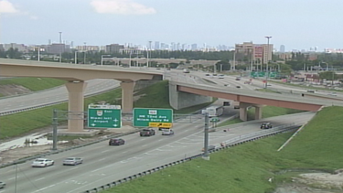 estrenan nuevos puentes elevados en las vias 836 y 826