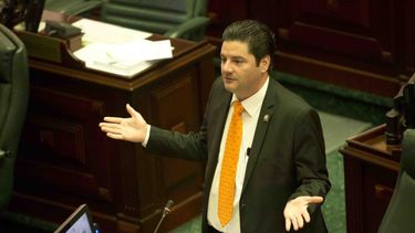 angel matos exhorta a aprobar dos medidas que implementarian el voto integro por internet